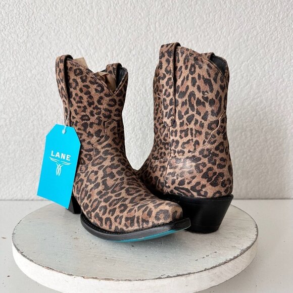 Lane Boots Shoes - NEW Lane EMMA JANE Cheetah Print Cowboy Boots Womens 7 Leather Snip Toe Short
